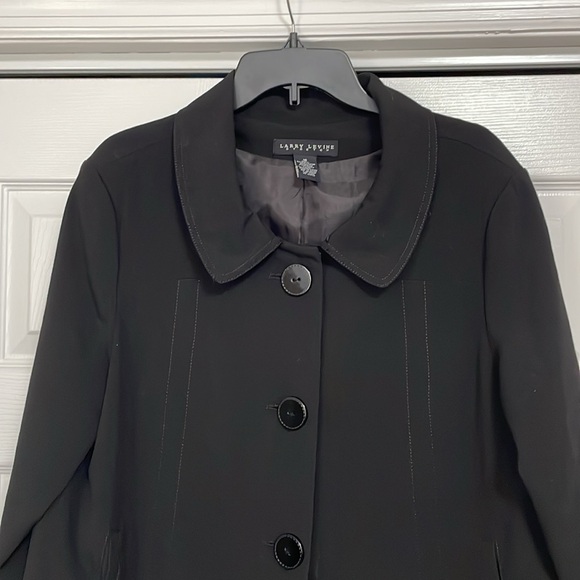 EUC Larry Levine stretch blazer. size 16. Black. Large button tailored details - Picture 2 of 10